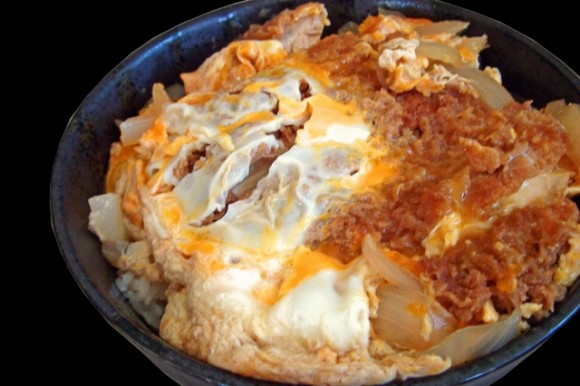 What's Donburi? 8 Recommended Donburi You Must Try in Japan!