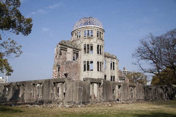 Let's Enjoy 10 funny Japanese dialect phrases in Hiroshima!