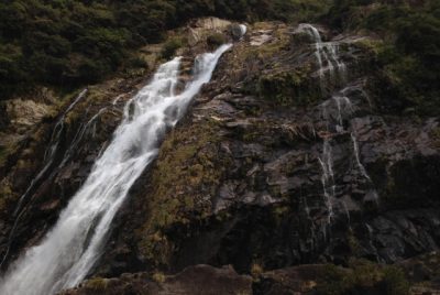8 Attractive Points about Yakushima Island!Oko-no-Taki Waterfall