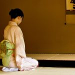 What’s Seiza? 8 Reasons why Japanese People Do Seiza!